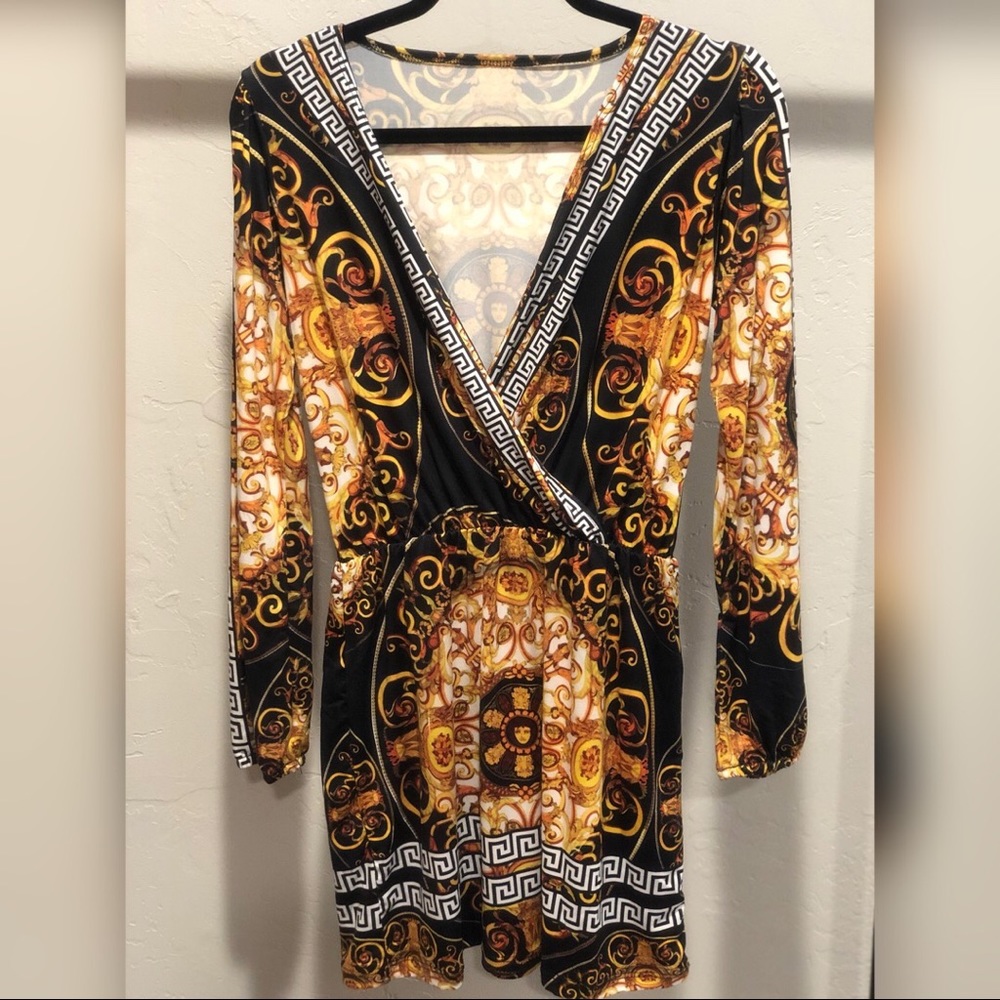 Black and yellow Baroque long sleeve dress